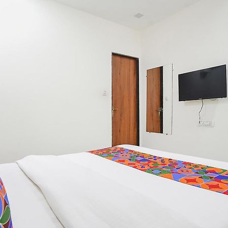 Fabhotel Vishala In アーメダバード エクステリア 写真