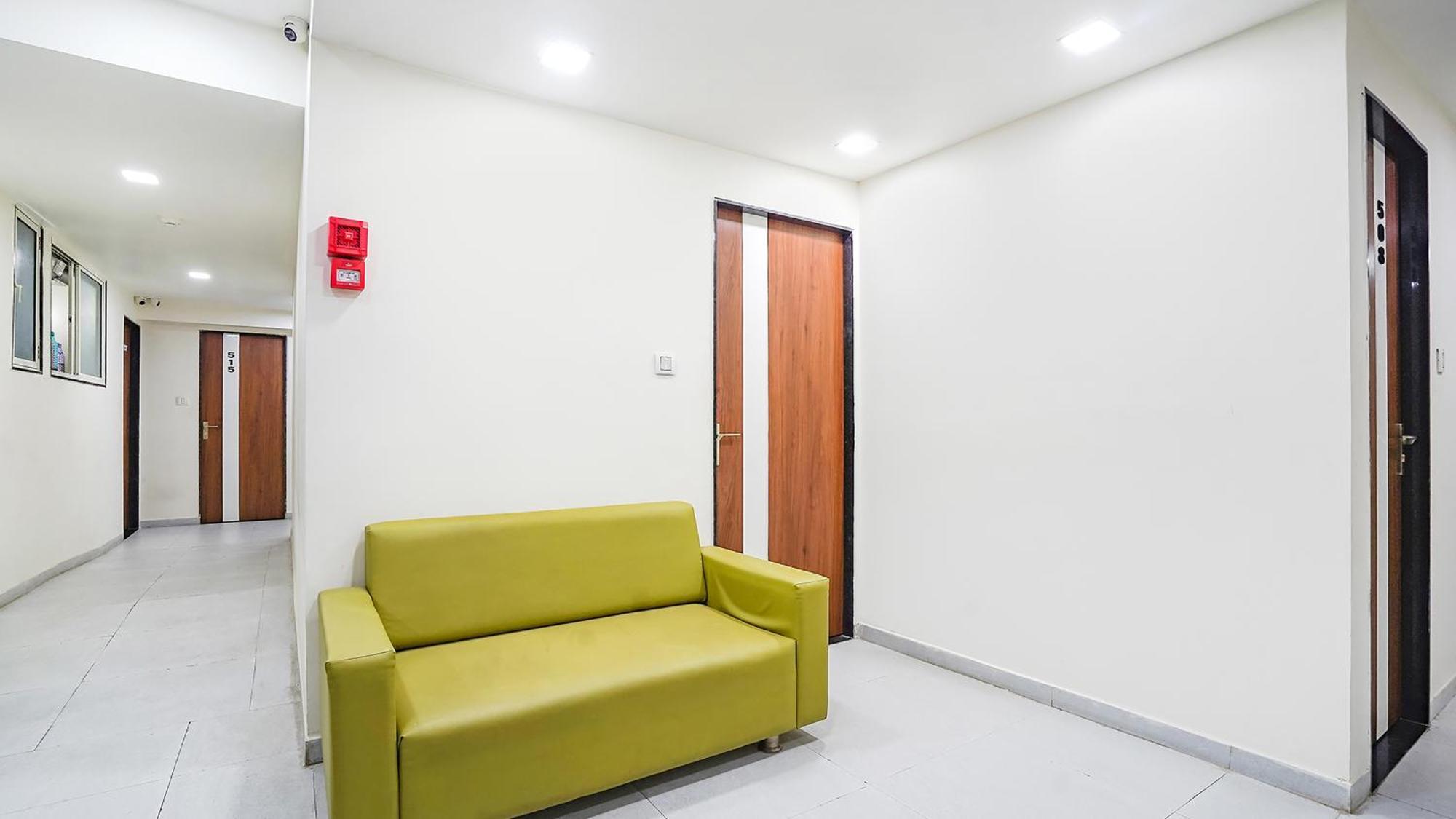 Fabhotel Vishala In アーメダバード エクステリア 写真