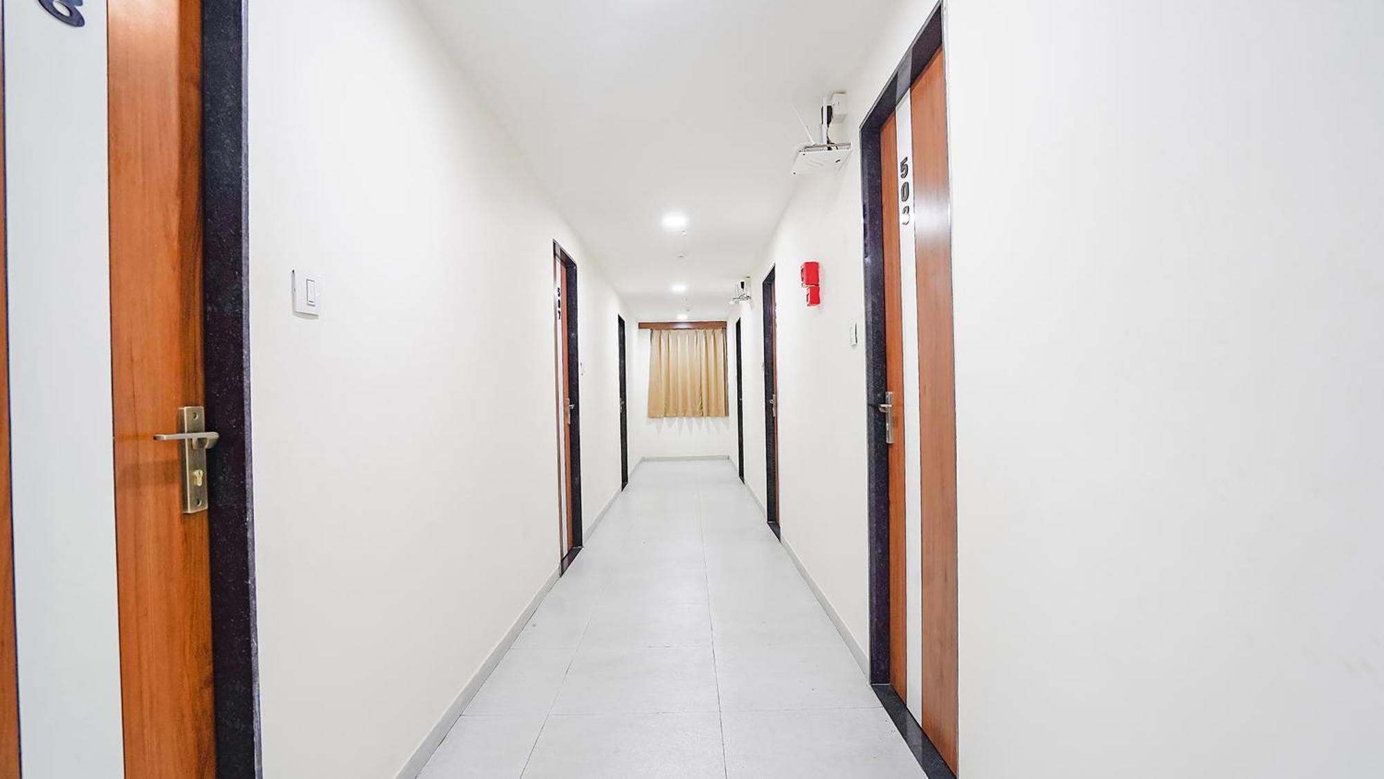 Fabhotel Vishala In アーメダバード エクステリア 写真